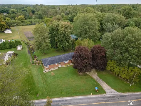 View/Area - 4060 Bluebush Rd, Monroe, MI 48162 photo 1 of 10