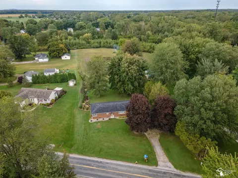 View/Area - 4060 Bluebush Rd, Monroe, MI 48162 photo 2 of 10