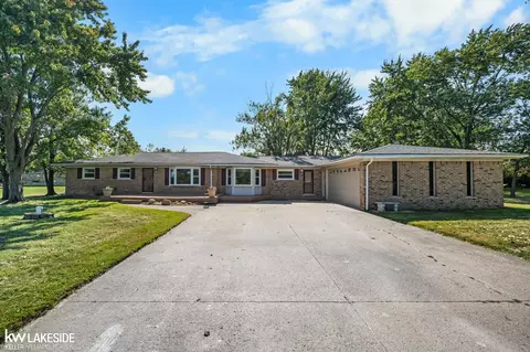 62627 Indian Trl, Ray Twp, MI 48096