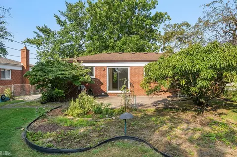 29172 Eiffel, Warren, MI 48088 photo 23