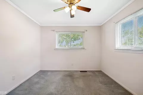 29172 Eiffel, Warren, MI 48088 photo 14
