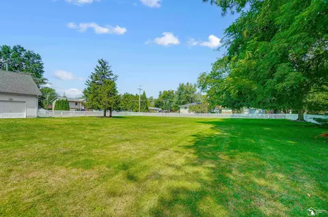 Exterior - 534 Monroe, Carleton, MI 48117 photo 16 of 17