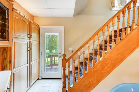 Entry Way - 534 Monroe, Carleton, MI 48117 photo 8 of 8