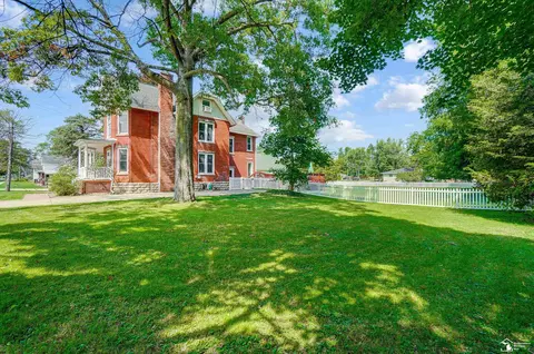 Exterior - 534 Monroe, Carleton, MI 48117 photo 5 of 17