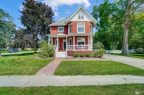 534 Monroe, Carleton, MI 48117