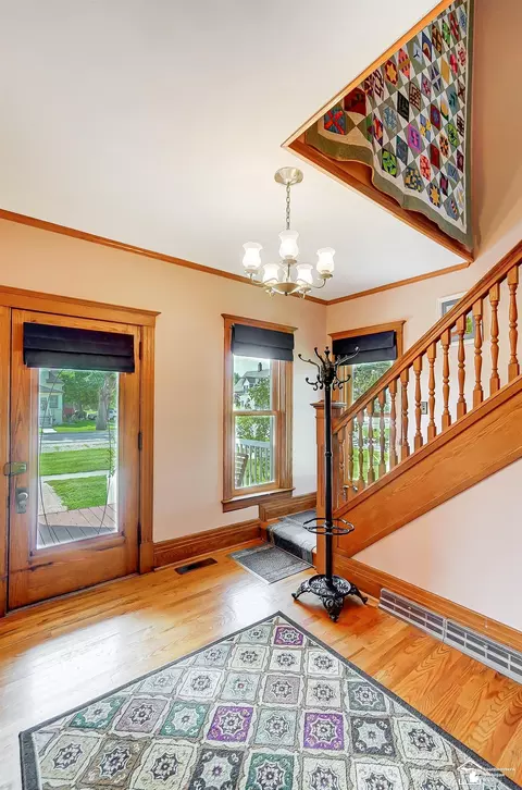 Entry Way - 534 Monroe, Carleton, MI 48117 photo 4 of 8