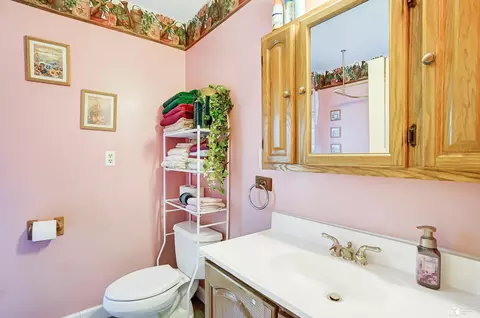 Bath - 534 Monroe, Carleton, MI 48117 photo 3 of 4