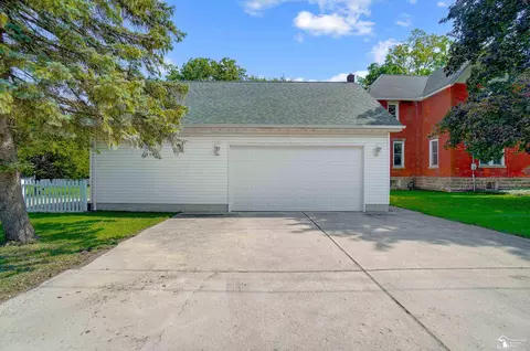 Exterior - 534 Monroe, Carleton, MI 48117 photo 17 of 17