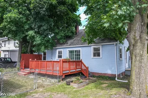 Exterior - 2128 Windemere, Flint, MI 48503 photo 4 of 5