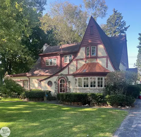 307 Colonial, Algonac, MI 48001