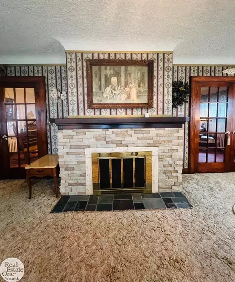 Entry Way - 307 Colonial, Algonac, MI 48001 photo 6 of 16