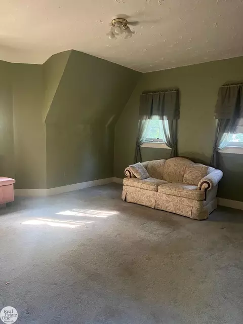 Bedroom - 307 Colonial, Algonac, MI 48001 photo 2 of 13