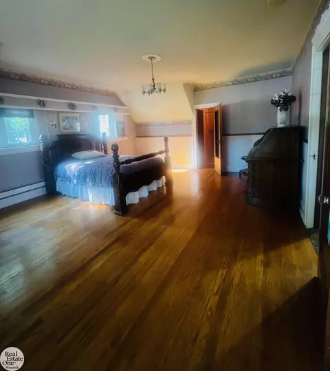 Bedroom - 307 Colonial, Algonac, MI 48001 photo 7 of 13