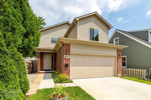 22517 California, Saint Clair Shores, MI 48080