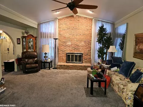 Living - 4203 Timberview, Howell, MI 48843 photo 1 of 1