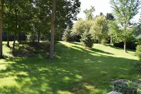 Exterior - 4203 Timberview, Howell, MI 48843 photo 7 of 11