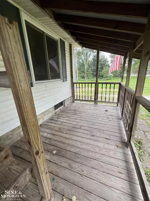 Exterior - 1533 Pug, Saint Clair, MI 48079 photo 4 of 6