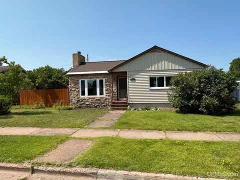 1221 Wenonah, Negaunee, MI 49866