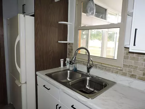 Kitchen - 1504 E Newberg, Pinconning, MI 48650 photo 5 of 8