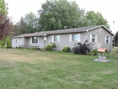 1504 E Newberg, Pinconning, MI 48650