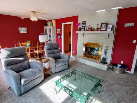 Living - 2015 S S Hvn, Gladwin, MI 48624 photo 5 of 6