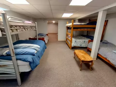 Bedroom - 2015 S S Hvn, Gladwin, MI 48624 photo 5 of 5
