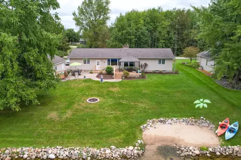 Exterior - 2015 S S Hvn, Gladwin, MI 48624 photo 26 of 27