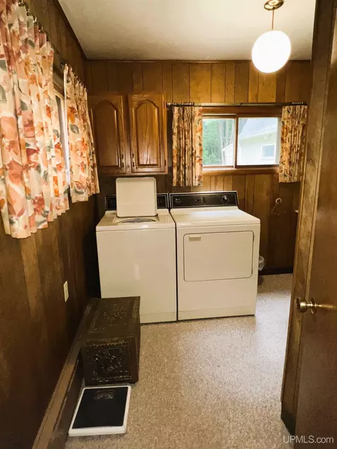 W5051 Central, Vulcan, MI 49892 photo 14