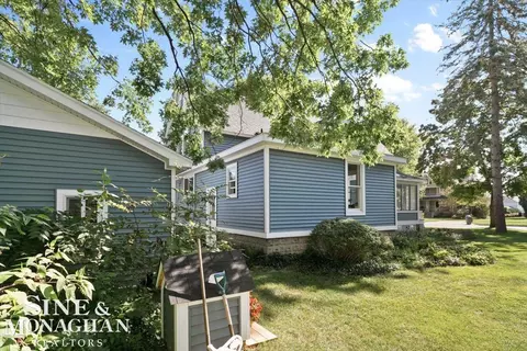 Exterior - 1423 St Clair Riv, Algonac, MI 48001 photo 6 of 16
