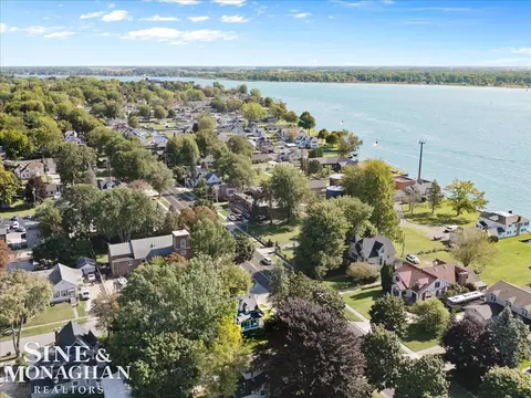View/Area - 1423 St Clair Riv, Algonac, MI 48001 photo 8 of 8
