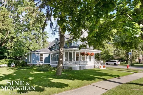 Exterior - 1423 St Clair Riv, Algonac, MI 48001 photo 5 of 16
