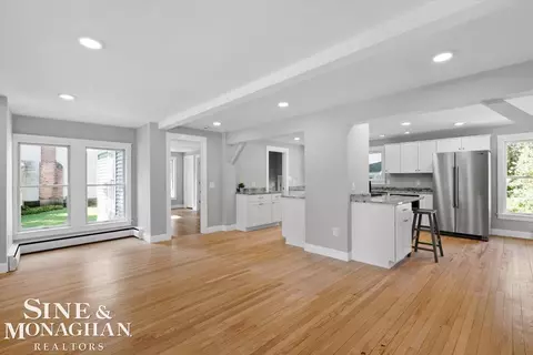 Living - 1423 St Clair Riv, Algonac, MI 48001 photo 2 of 8