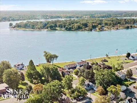 View/Area - 1423 St Clair Riv, Algonac, MI 48001 photo 5 of 8