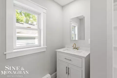 Bath - 1423 St Clair Riv, Algonac, MI 48001 photo 3 of 4