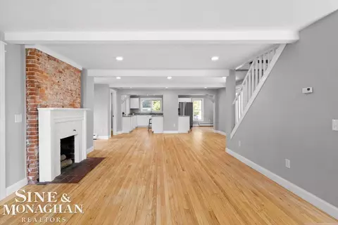 Living - 1423 St Clair Riv, Algonac, MI 48001 photo 3 of 8