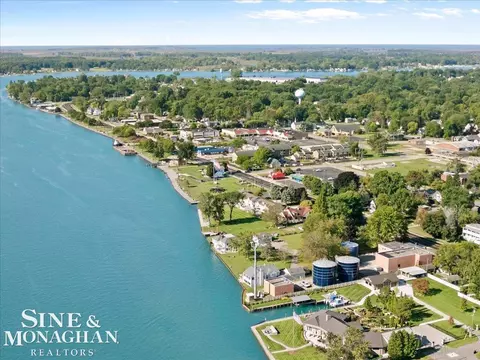 View/Area - 1423 St Clair Riv, Algonac, MI 48001 photo 1 of 8