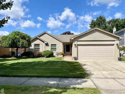 47665 Nola, Macomb, MI 48044
