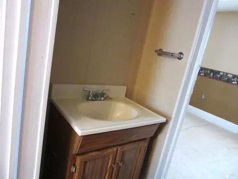 11 W Noble, Monroe, MI 48162 photo 25