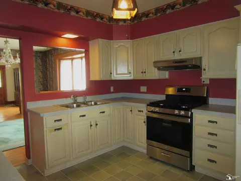 11 W Noble, Monroe, MI 48162 photo 9
