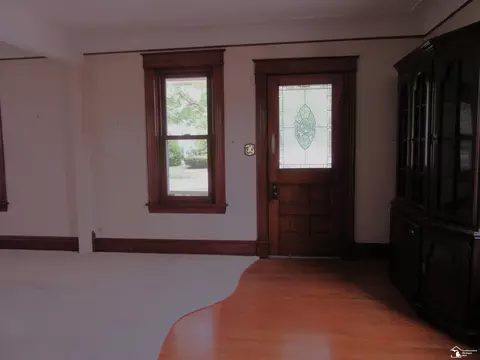 11 W Noble, Monroe, MI 48162 photo 4