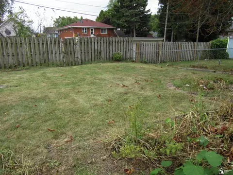 11 W Noble, Monroe, MI 48162 photo 31