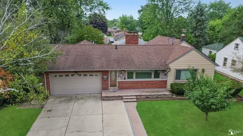 17219 Euclid, Allen Park, MI 48101