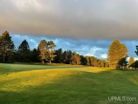 tbd Chocolay Downs, Marquette, MI 49855