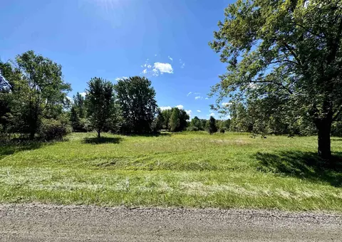 6463 Troland, Flushing, MI 48443