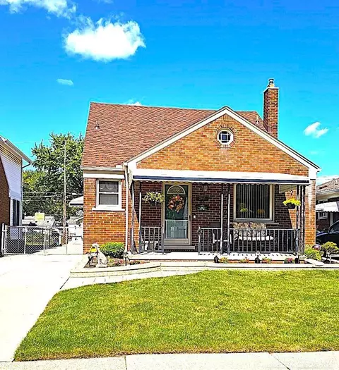 21905 Trombly, Saint Clair Shores, MI 48080