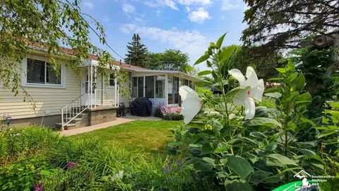 Exterior - 23451 Gibraltar, Flat Rock, MI 48134 photo 9 of 18
