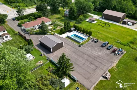 View/Area - 23451 Gibraltar, Flat Rock, MI 48134 photo 5 of 8