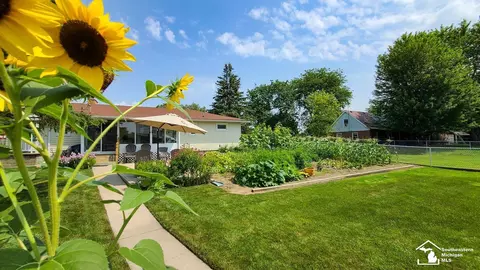 Exterior - 23451 Gibraltar, Flat Rock, MI 48134 photo 17 of 18