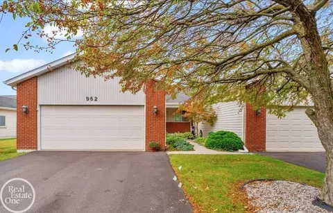 962 St Joseph, Marysville, MI 48040