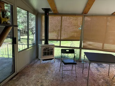 Exterior - 998 Dutcher, Gladwin, MI 48624 photo 6 of 32